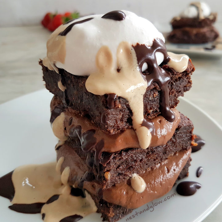 Ultimate Healthy Chocolate Brownie – Nest and Glow