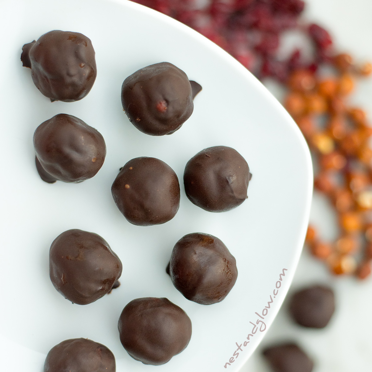 3-Ingredient Cherry Chocolate Balls – Nest and Glow